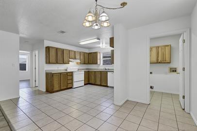 Old Granbury Estates - Residential Lease