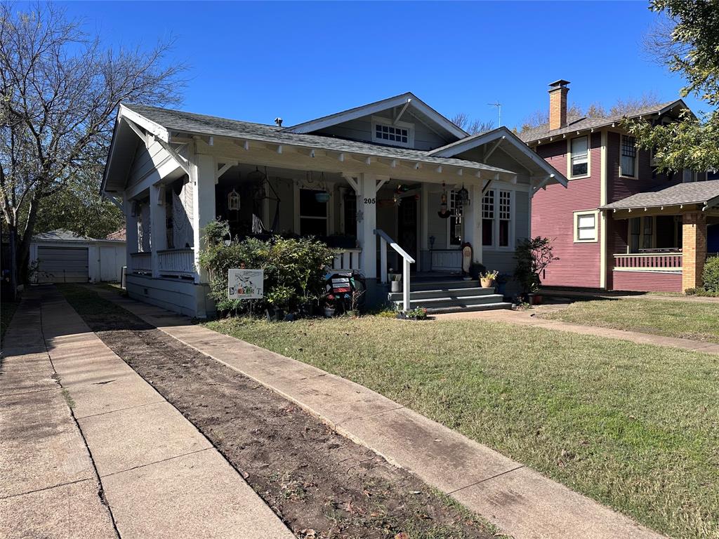 Winnetka Heights - Residential