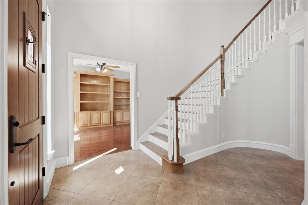 1209 Mesa Trail