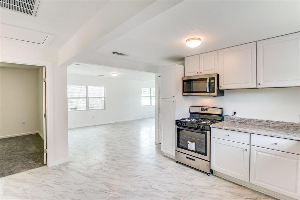 DUMAS J P ADDN - Residential