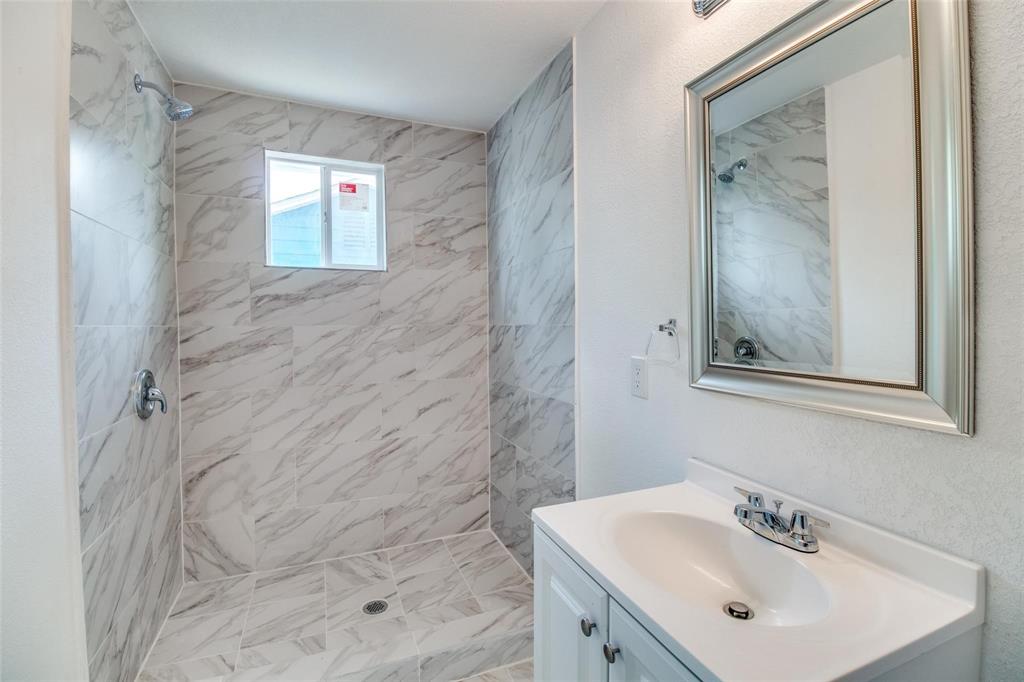 DUMAS J P ADDN - Residential