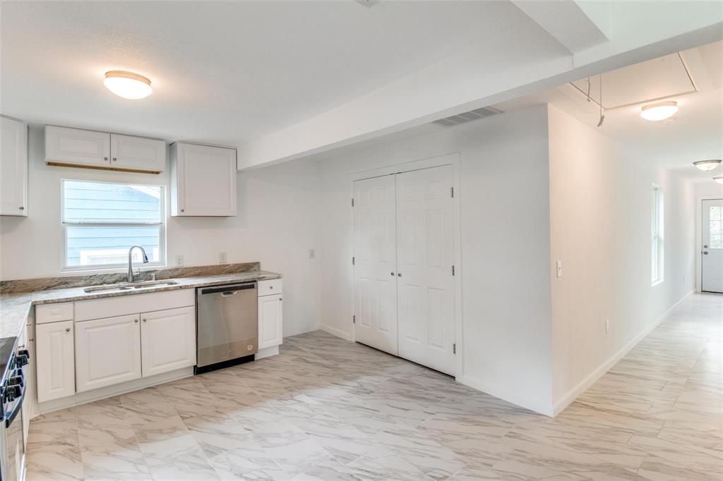 DUMAS J P ADDN - Residential