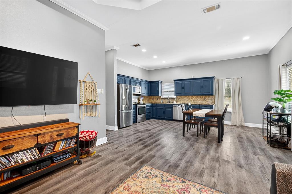 Montgomery & Leedy - Residential