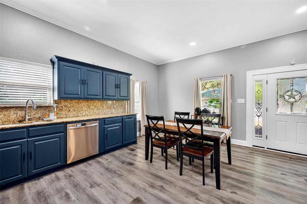 Montgomery & Leedy - Residential