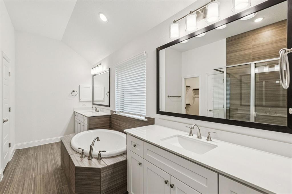 Oaks of North Grove - Residential