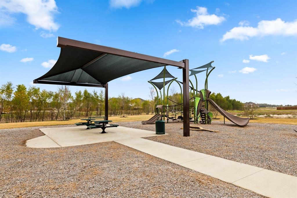 Oaks of North Grove - Residential