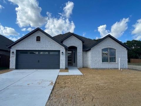 703 Cherry Bark Trail Waxahachie TX 75165