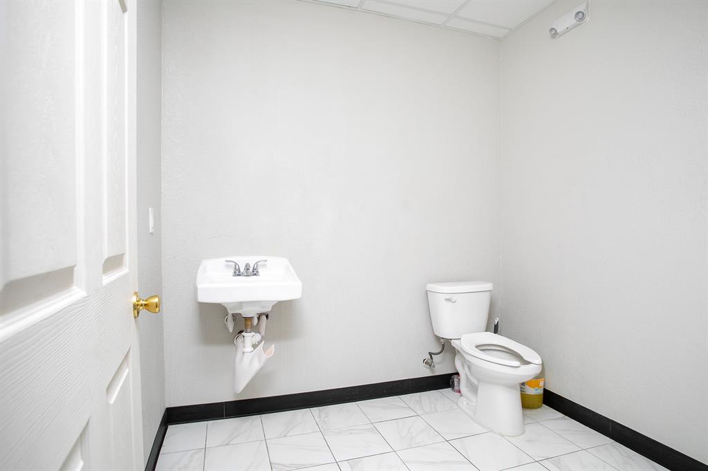 S136100 - HICKS FOUNDRY - Commercial Sale