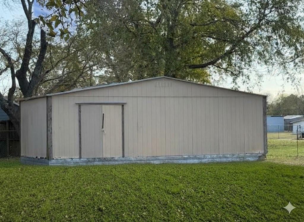 Original Cleburn - Land