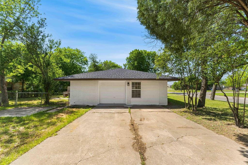 3000 Old Robinson Road