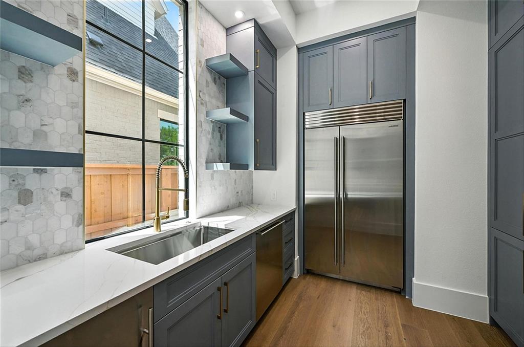 3306 Floral Mews
