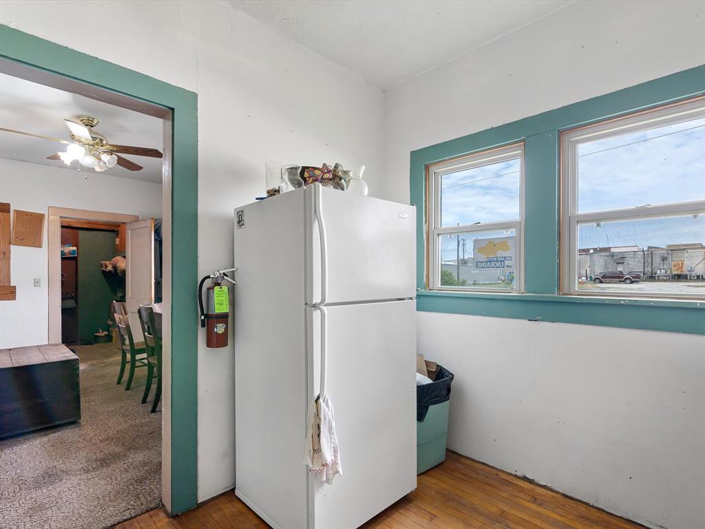 Cowan - Commercial Sale