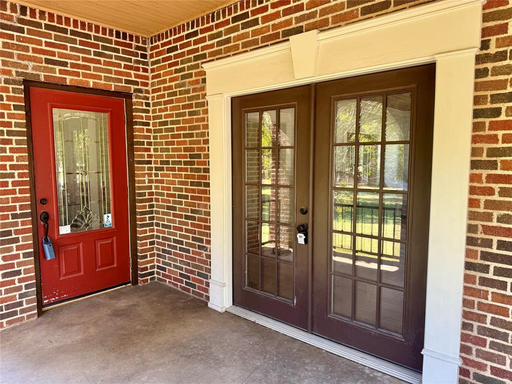 Cowan - Commercial Sale