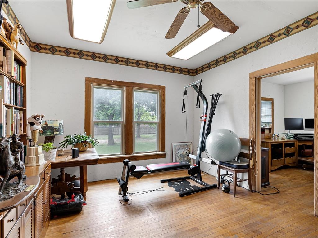 Cowan - Commercial Sale