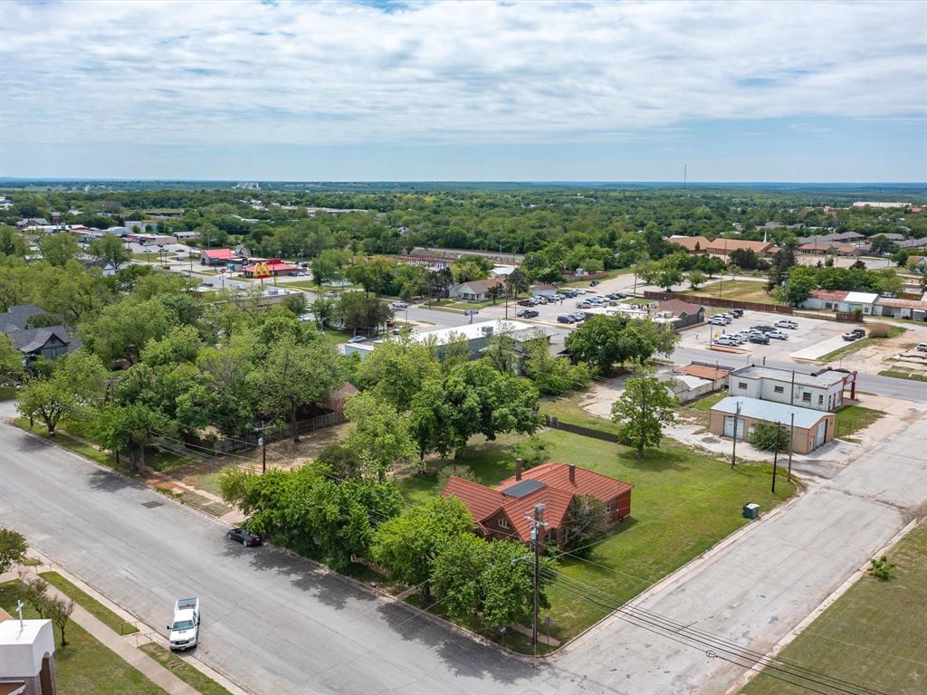 Cowan - Commercial Sale