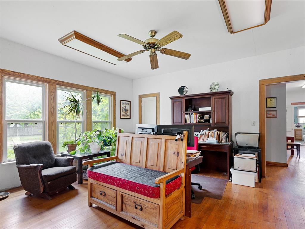 Cowan - Commercial Sale