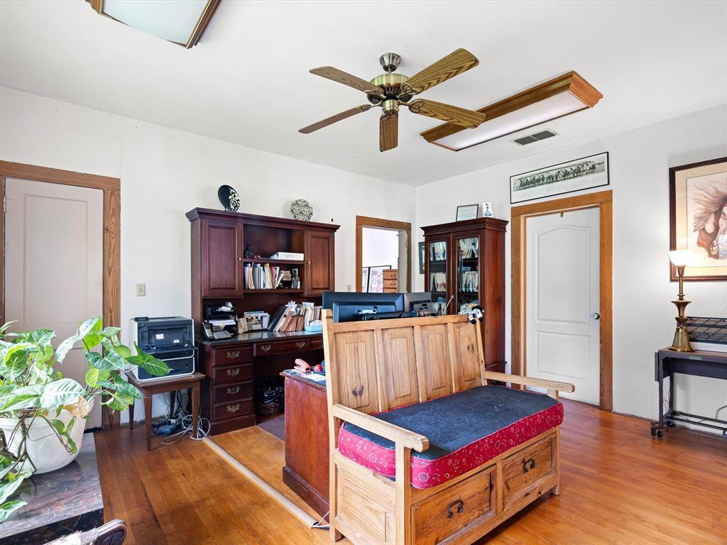 Cowan - Commercial Sale