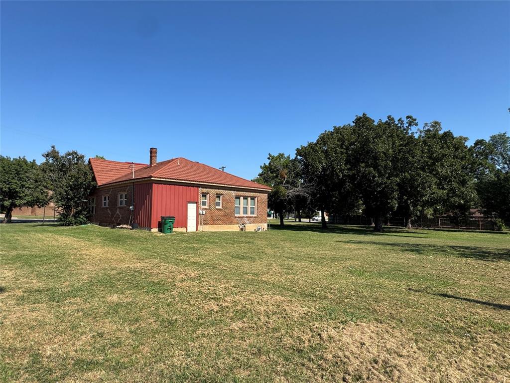 Cowan - Commercial Sale