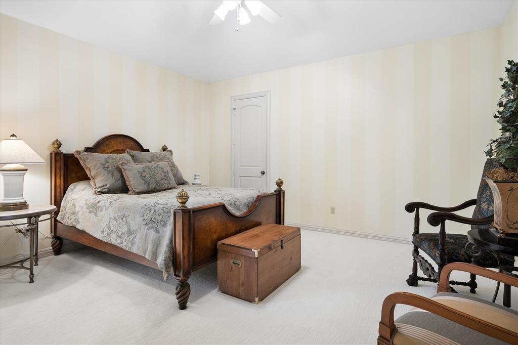 The Lakes On Legacy Drive Ph 2 The - Residential