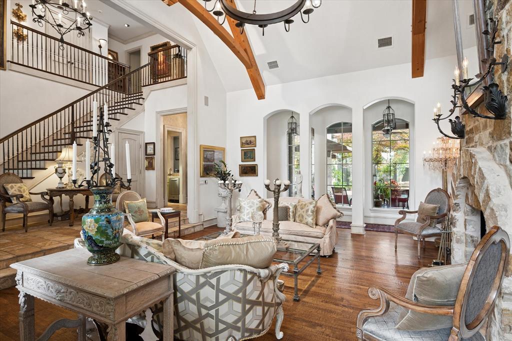 The Lakes On Legacy Drive Ph 2 The - Residential