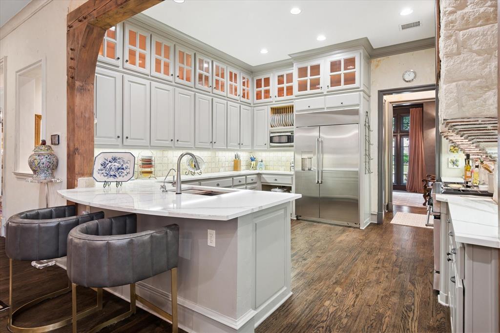 The Lakes On Legacy Drive Ph 2 The - Residential