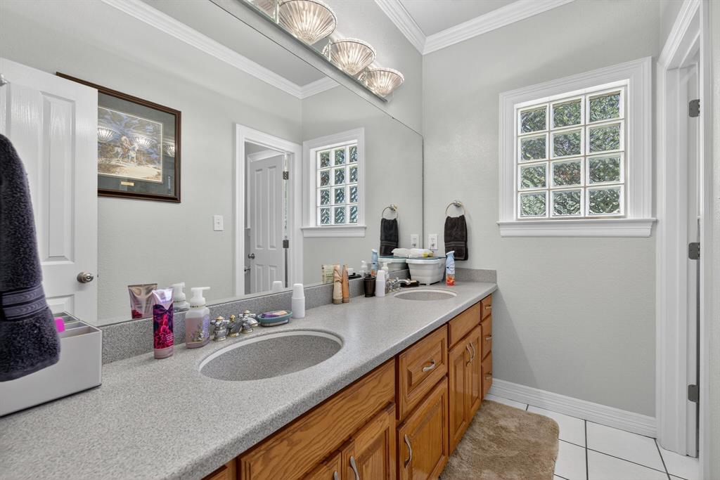 CENTER HILL ADDN - Residential