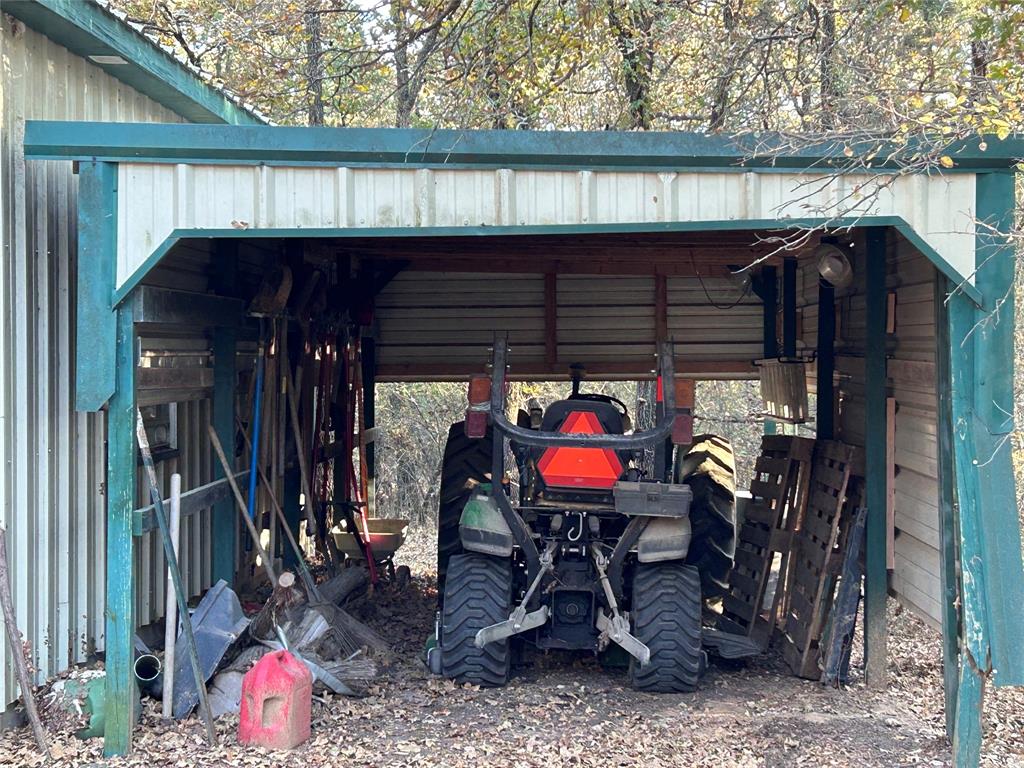 OVERLOOK SUBD #1 TR 36 5.061 AC - Residential