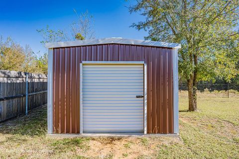 A home in Granbury