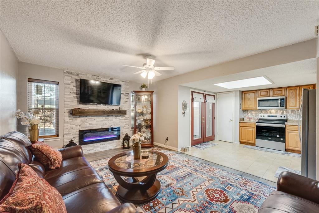 Woodhaven Twnhse Rev - Residential