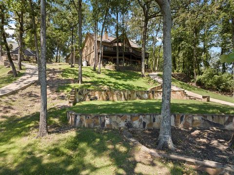 A home in Scroggins