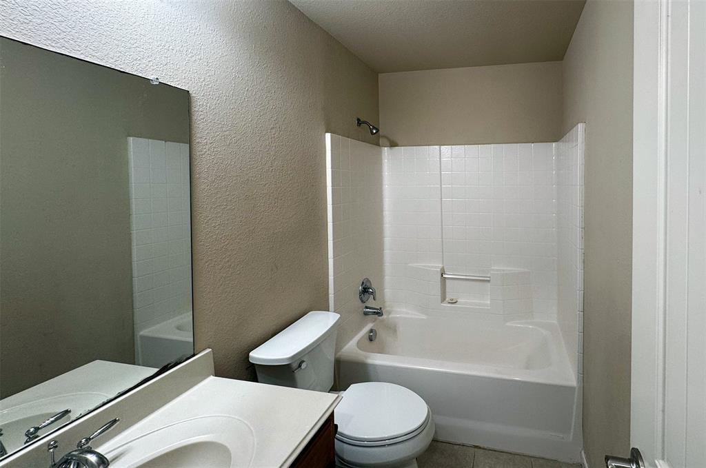 Heartland Tr A Ph 2a - Residential Lease