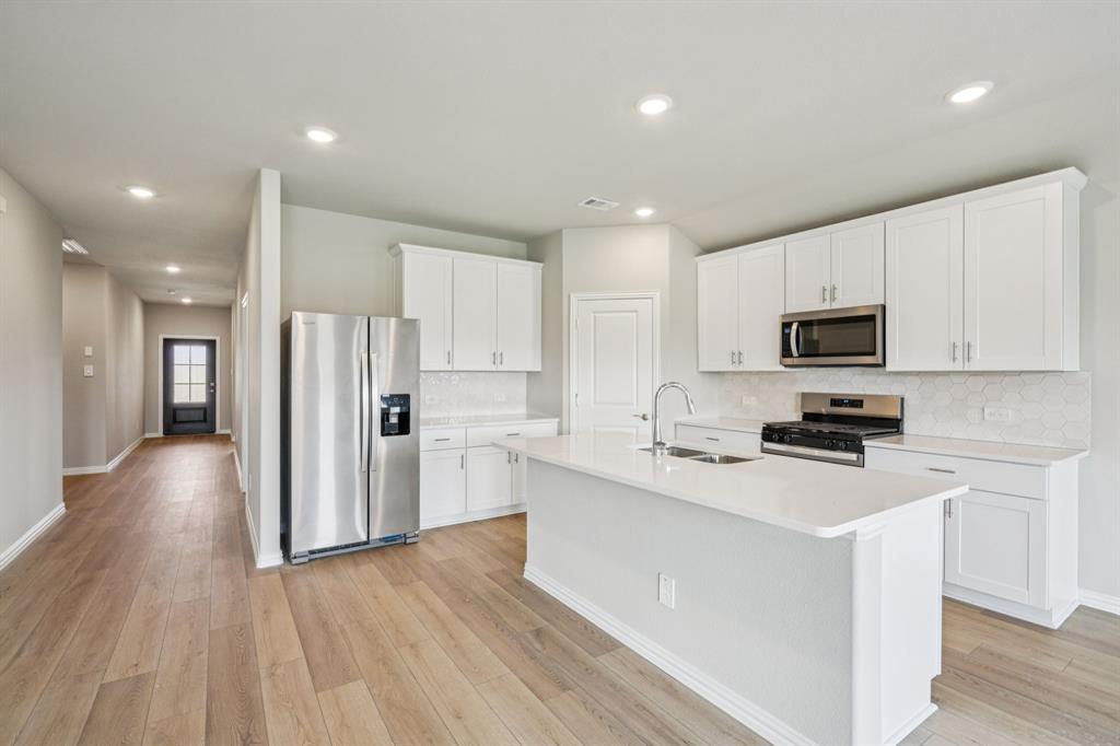 515 Midnight Oak Drive