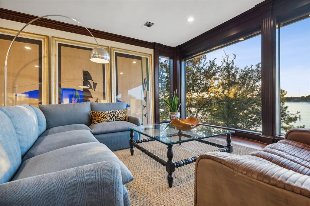 Lake Kiowa - Residential