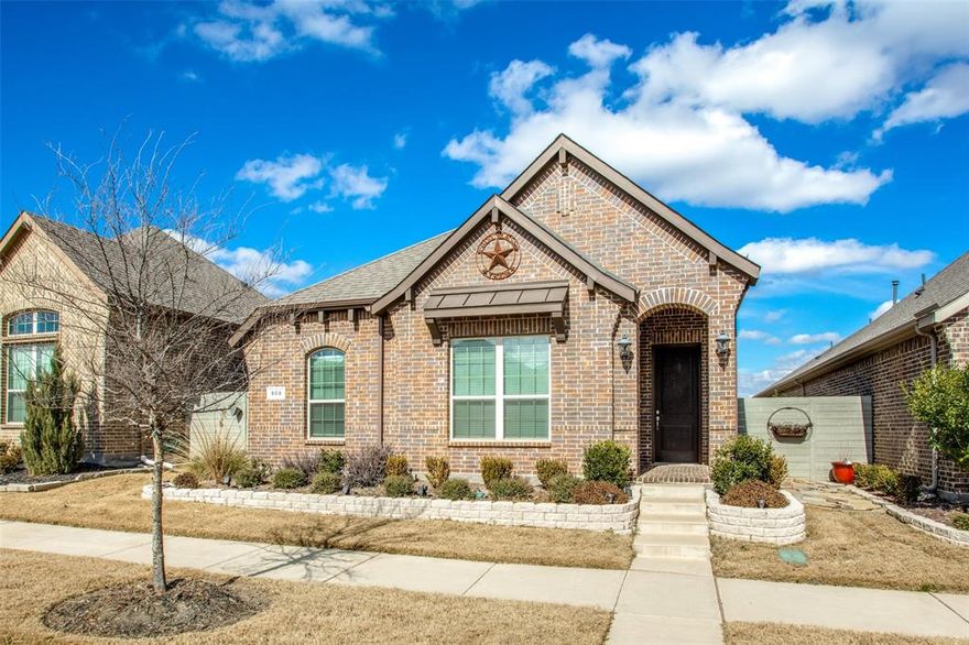 A very well-maintained home located in the award-winning Harvest Community! A beautiful one and half story home that is spacious with lots of bright natural light and an open floor plan. This property features three bedrooms, three baths, living and dining room. Master Suite has a large walk-in closet, dual vanities, and a huge walk-in closet. The kitchen has an open concept with granite countertops, a walk-in pantry, and SS appliances. 
All bedrooms downstairs and a Huge Bonus Room upstairs. HOA maintains front yard