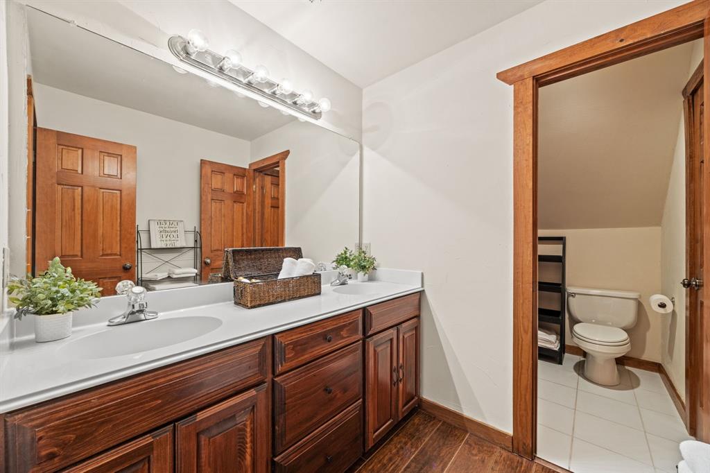 W W Ford - Residential