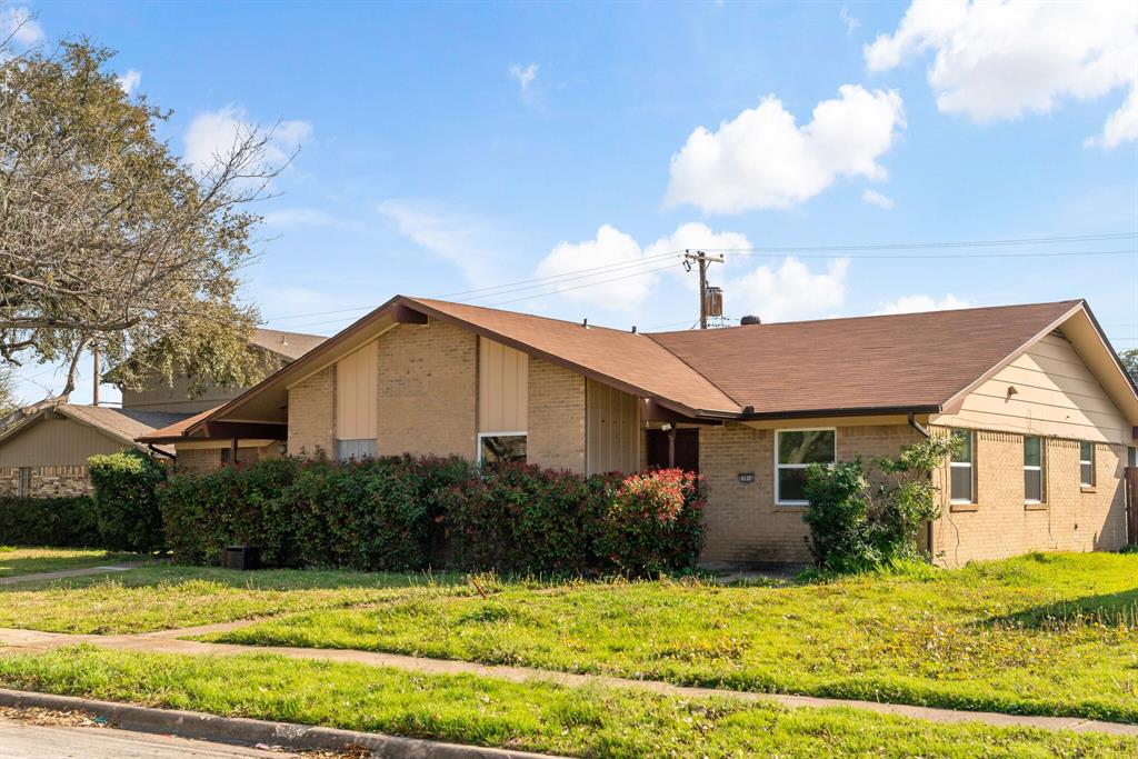 12816/12818 Pandora Drive
