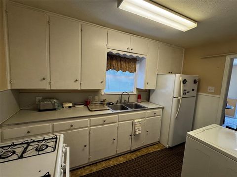 Tiny photo for 3409 Dalford Street, Fort Worth, TX 76111 (MLS # 21197810)