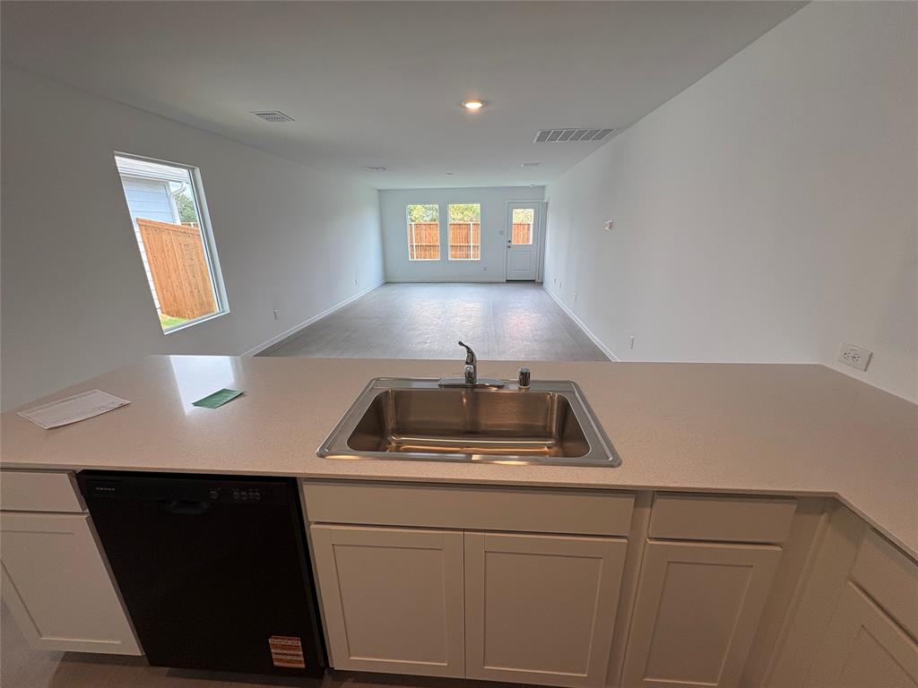 Foree Ranch Ph 3 - Residential Lease