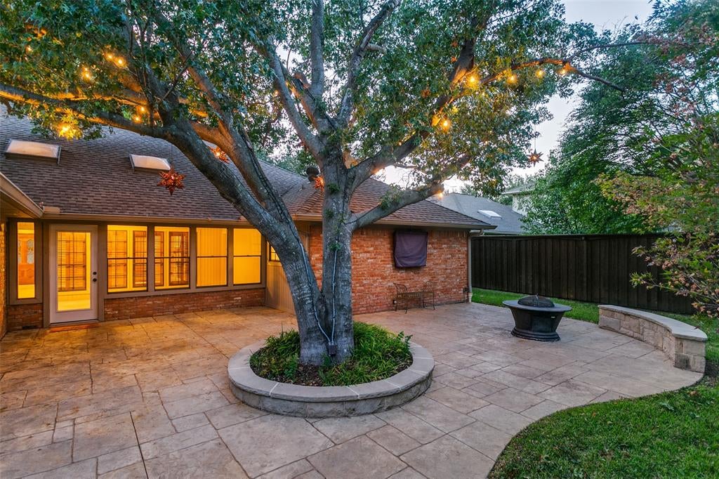 2404 Monmouth Court