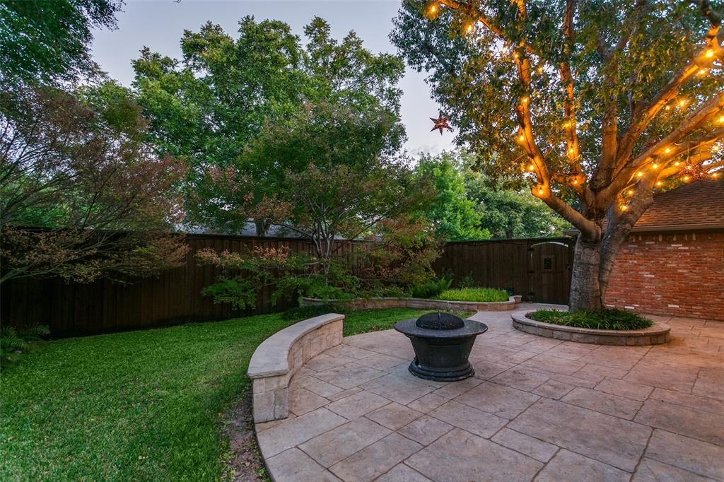 2404 Monmouth Court