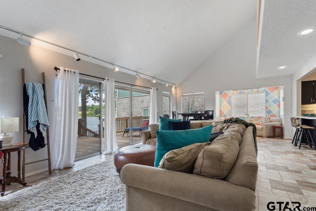 Hide A Way Lake - Residential