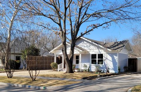 A home in Waxahachie