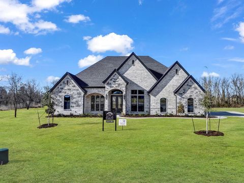 Photo of 213 Desperado Court, Weatherford, TX 76088 (MLS # 21248061)