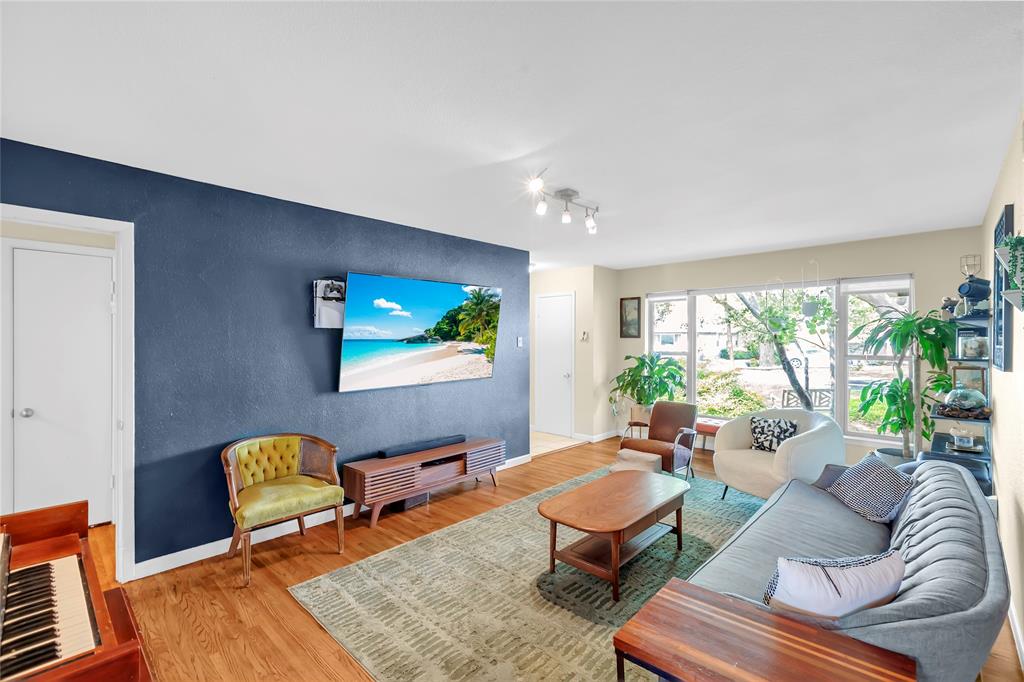 Claremont 01 Inst - Residential