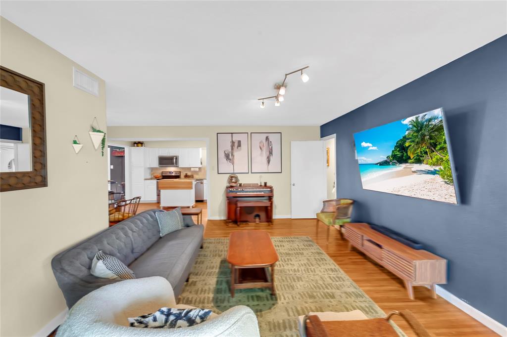 Claremont 01 Inst - Residential