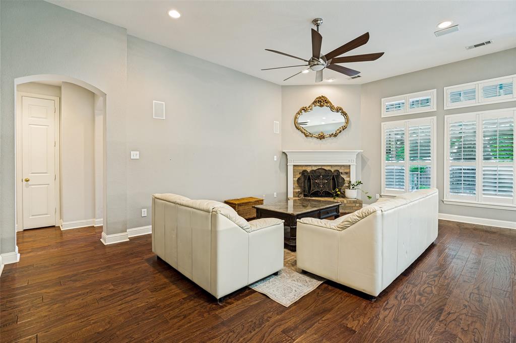 2401 Brown Bear Way