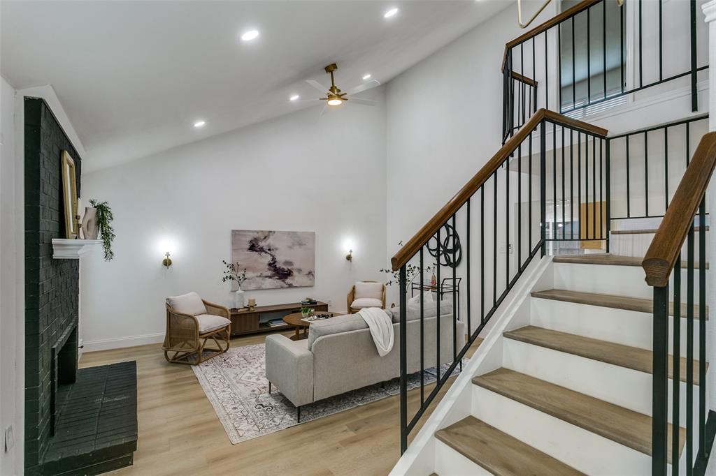 1105 Wood Heights Drive