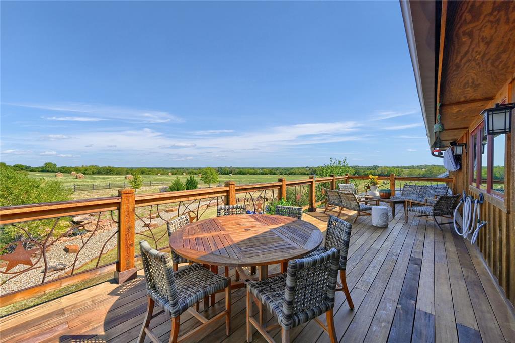 Hills Of Lone Star The - Farm