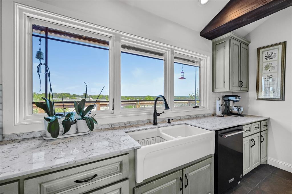 Hills Of Lone Star The - Farm