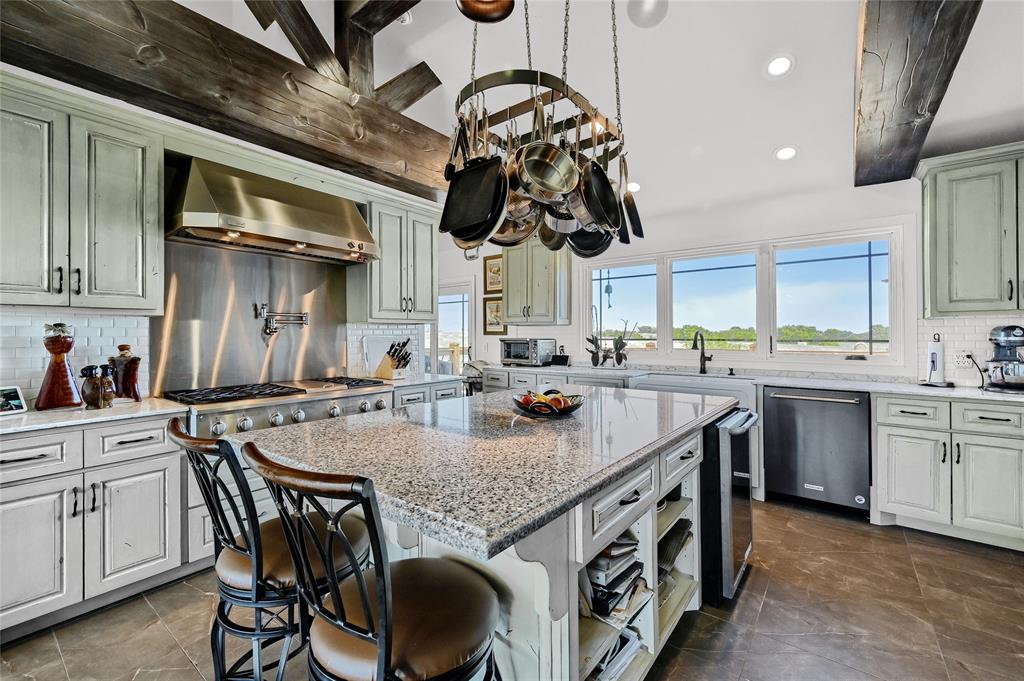 Hills Of Lone Star The - Farm